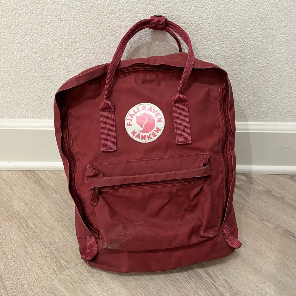Fjallraven Kanken Backpack in Ox Red